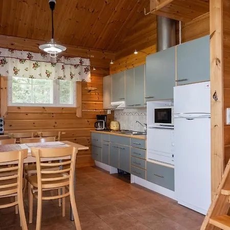 Holiday home Mansikkaranta 3- Osittain Esteetoen By Interhome *