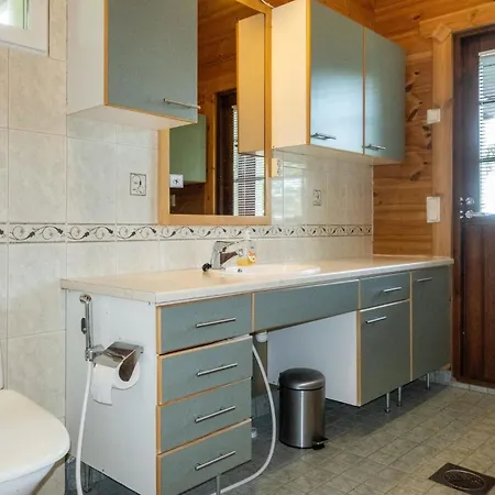 Mansikkaranta 3- Osittain Esteetoen By Interhome